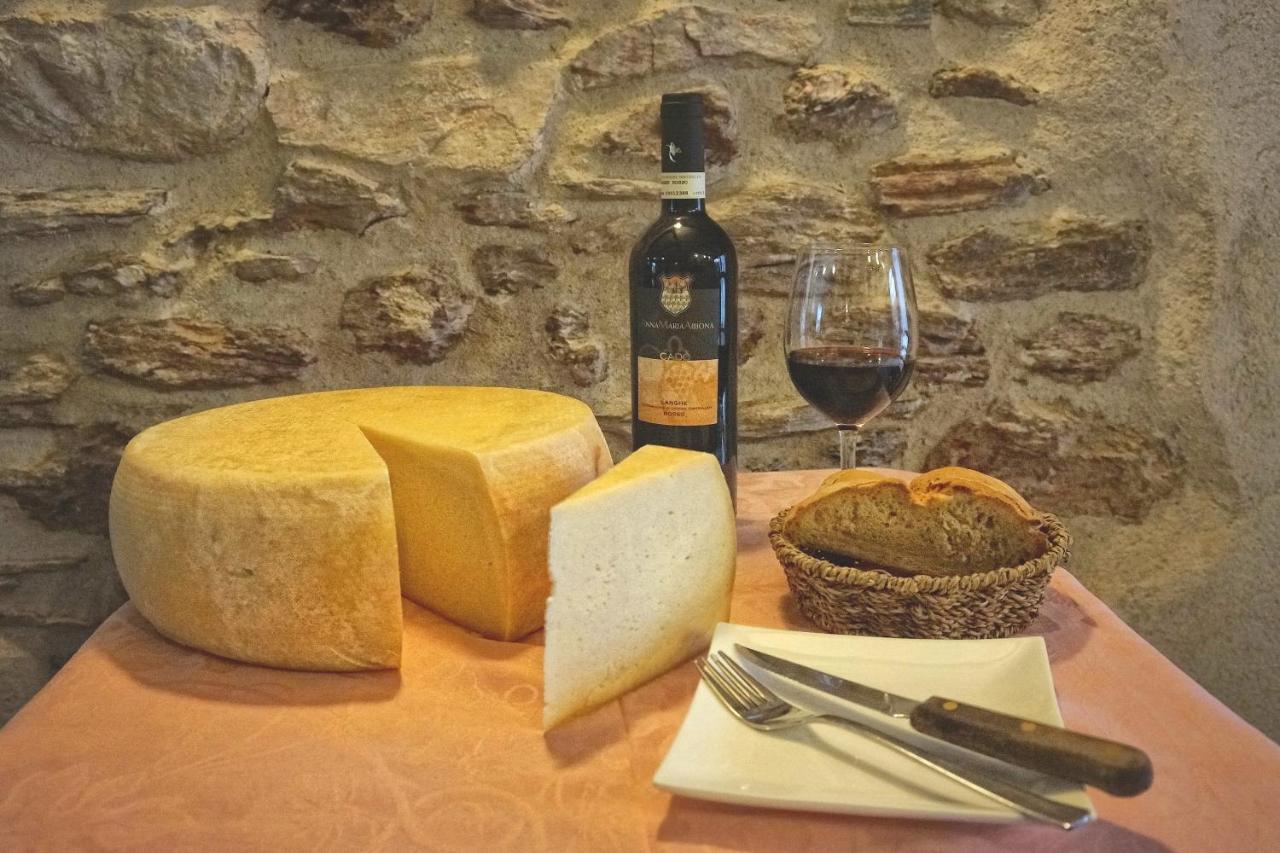 Pensione Albergo Diffuso Ceaglio Valle Maira مارمورا المظهر الخارجي الصورة